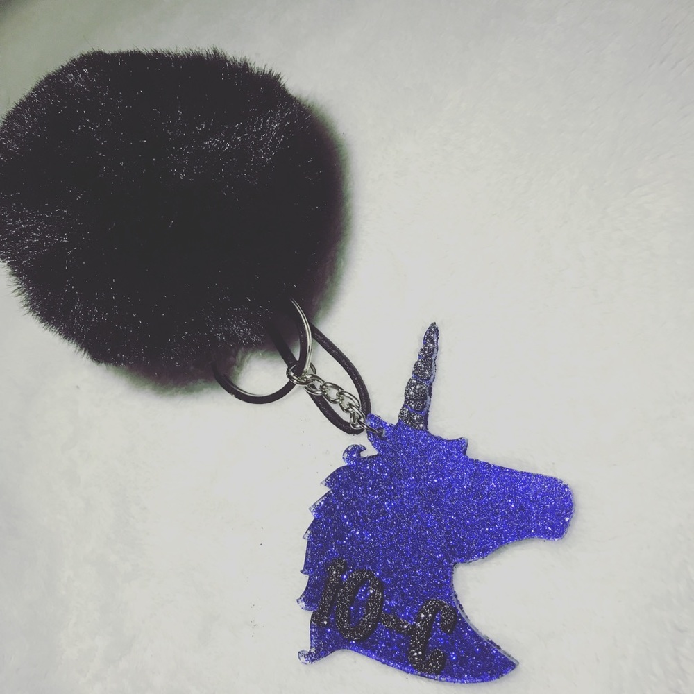 Personalized items. - Picture 8 of 8